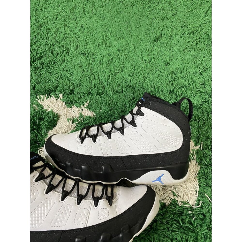 Jordan Retro 9 Men’s Basketball Shoes - White/Black/Blue - Picture 2 of 9